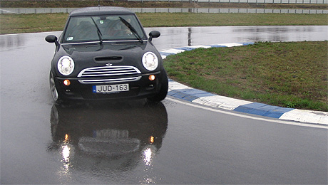 Forr�s: [origo]