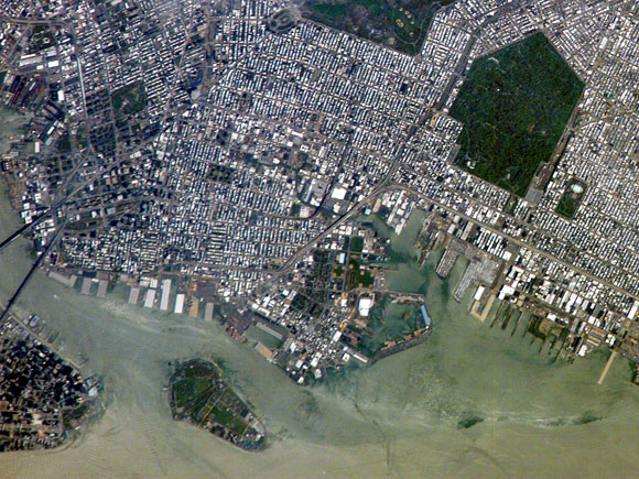Forr�s: NASA