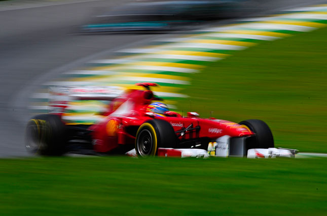 Forrás: Ferrari Forrás: Ferrari